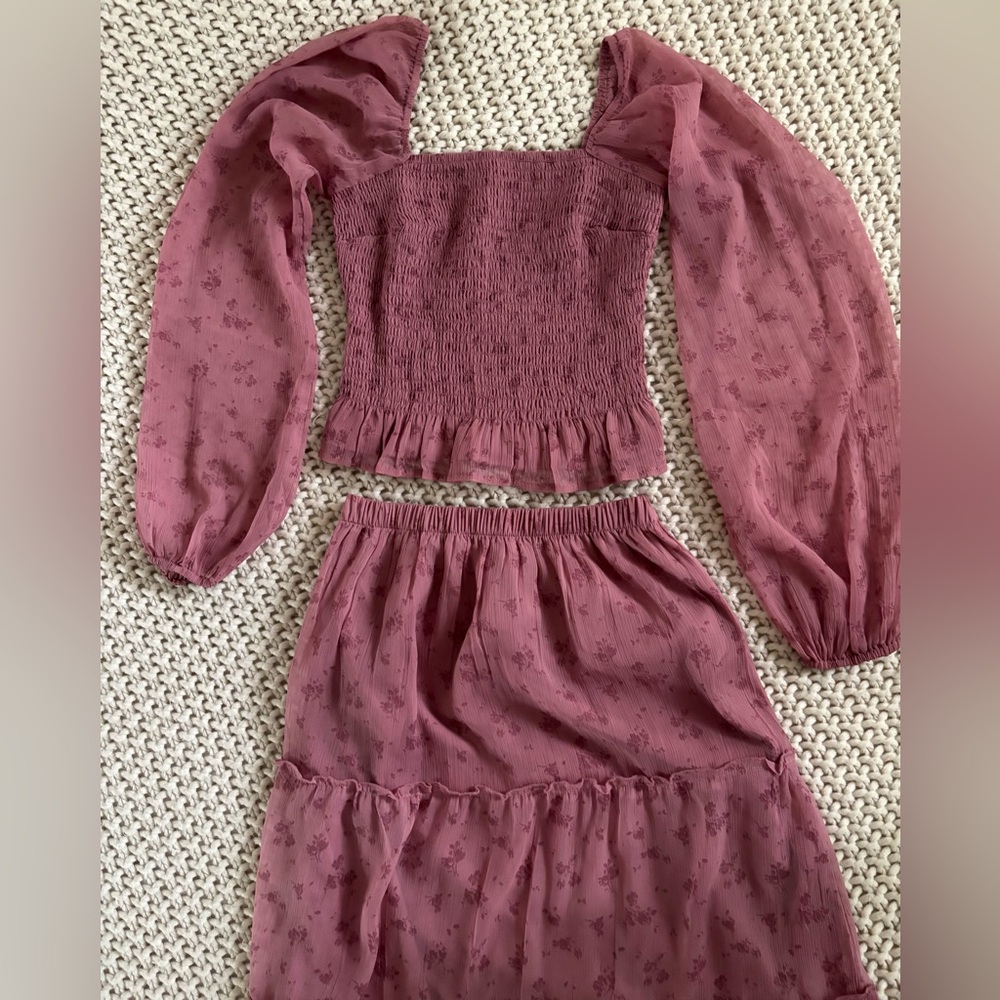 Hollister Mauve Sheer & Smocked long skirt Set